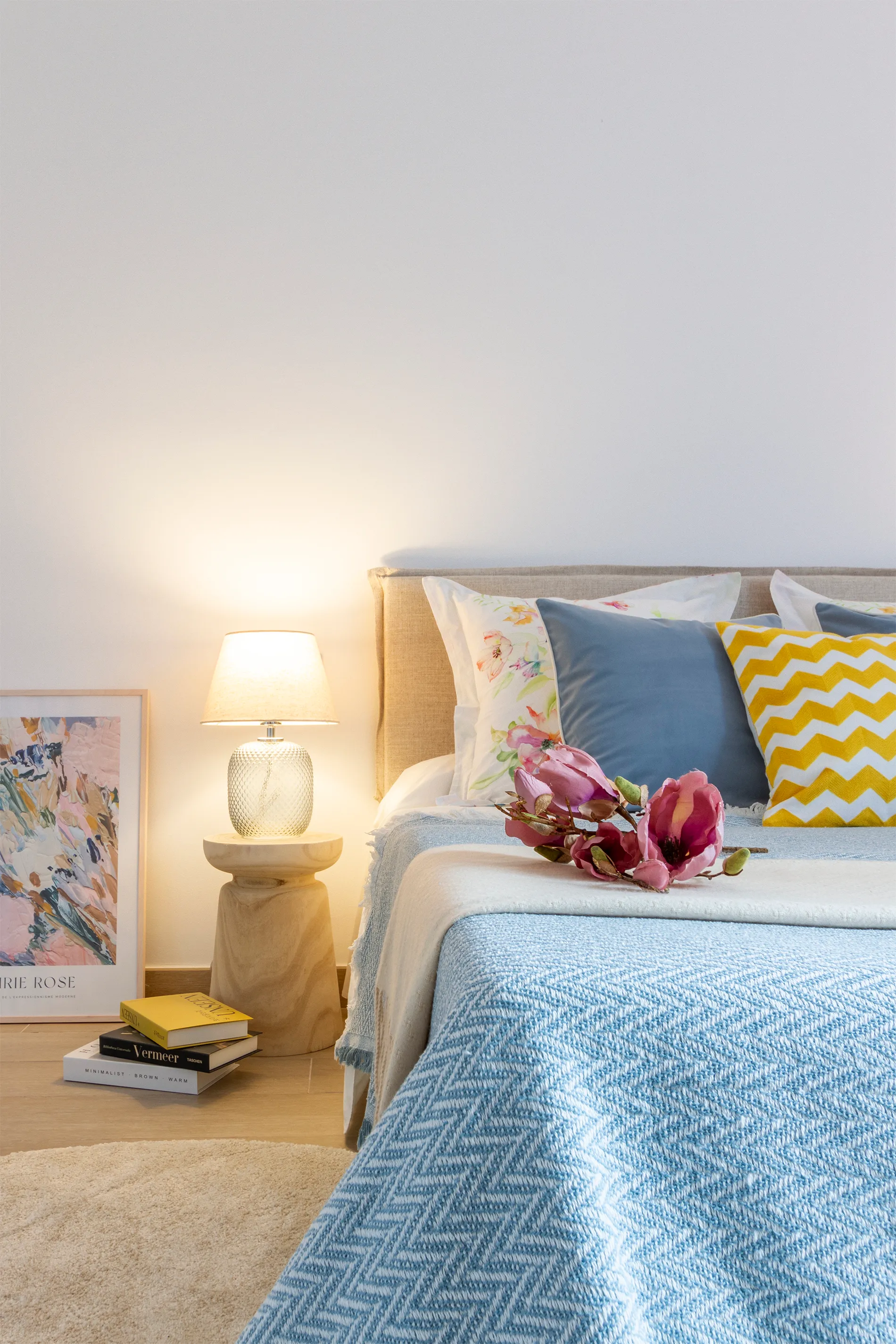 Dormitorio, detalle de Calle Casino, en Valldoreix, tras el home staging