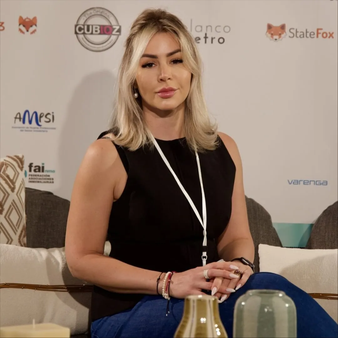 María Yudina, home stager y fotógrafa de interiores y fundadora de The House Charm